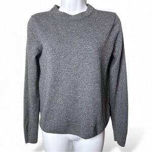 Uniqlo Women’s Cashmere Crew Neck Gray Sweater Size S Pullover Knitwear Classic